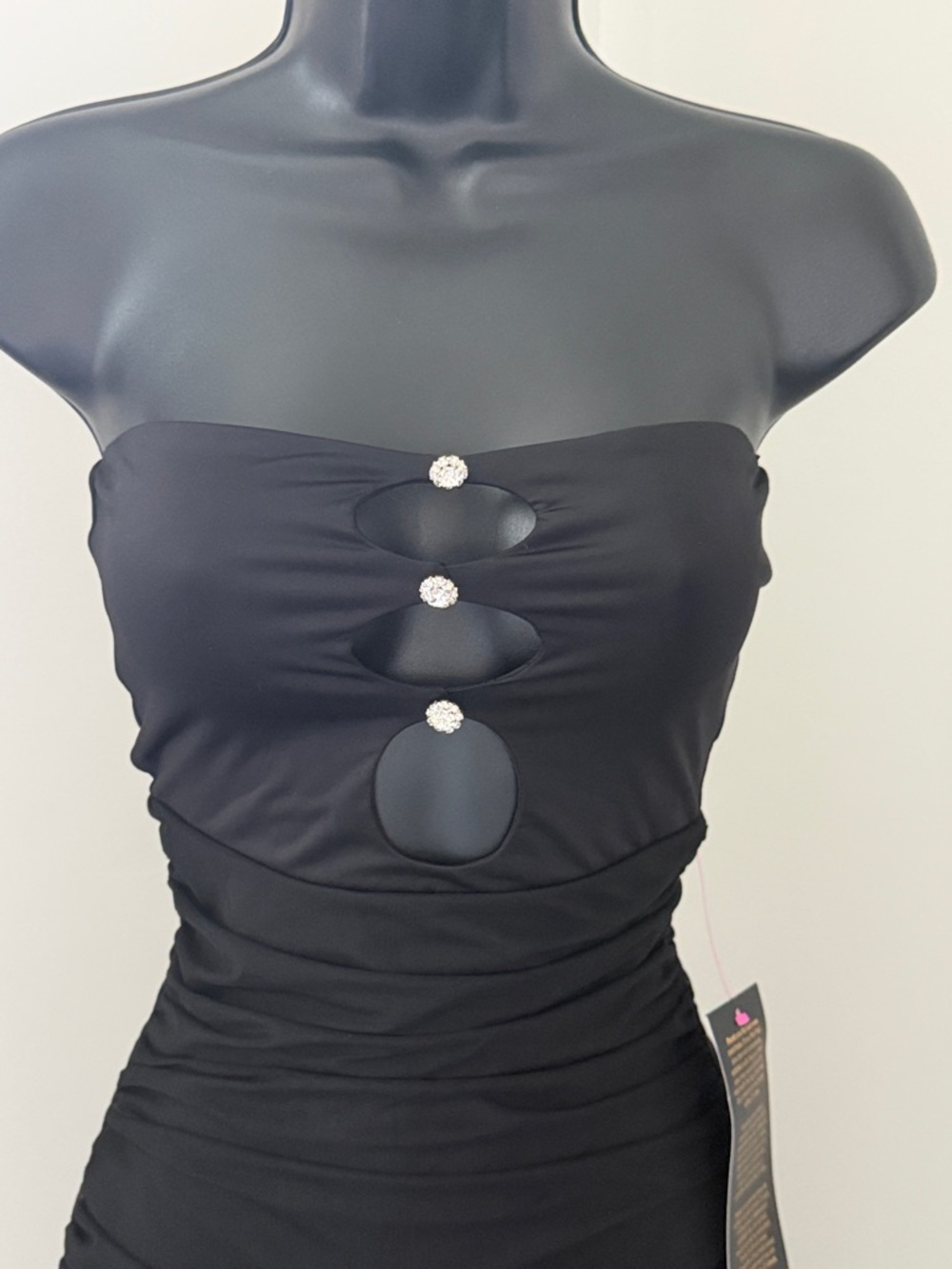🆕 BEBE Black Tube Mini Dress Strapless Bodycon Cutouts Crystals Women’s Size XXS - Picture 9 of 16